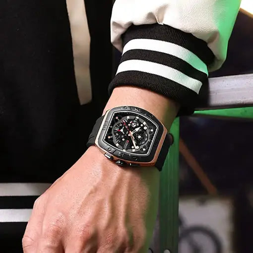 CURRREN 8443 NEGRO