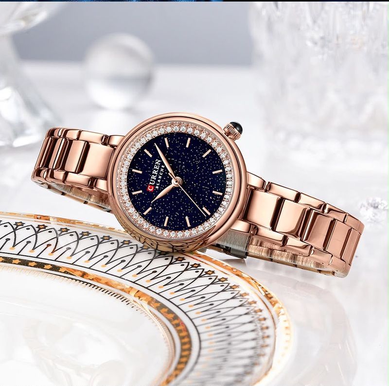 reloj CURREN Oro Rosa para mujer