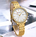 Reloj CURREN para Mujer – Elegancia Dorada con Esfera Blanca y Cristales