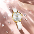 Reloj CURREN Blanche Elegance Blanco y Dorado para Mujer