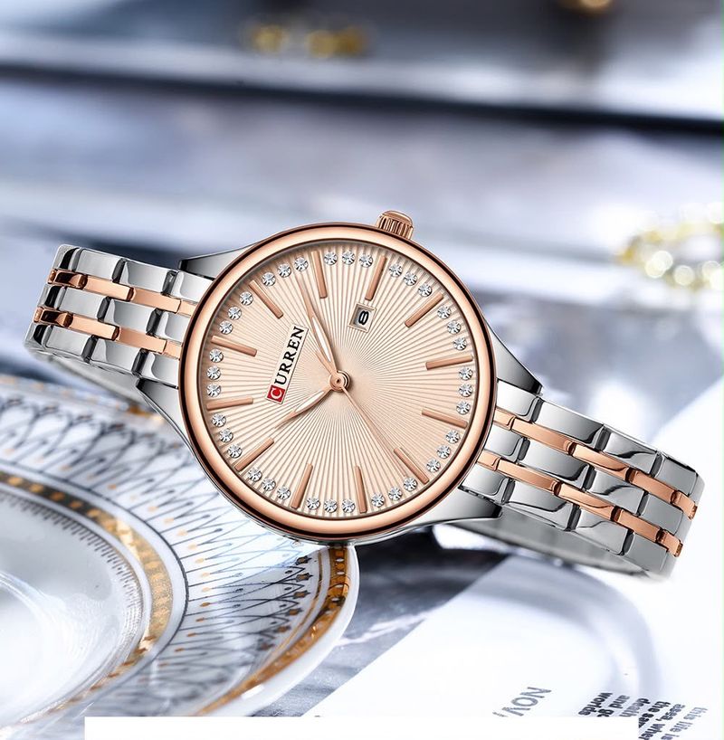 Reloj CURREN para Mujer – Elegancia Bicolor Oro Rosa con Esfera Champagne y Cristales